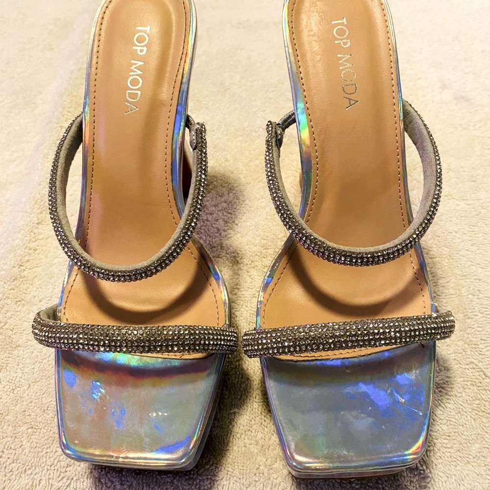 Almost Brand New Stylish Heels By TOP MODA - Heel Height 5 Inches - Box 33 - Picture 2 of 5